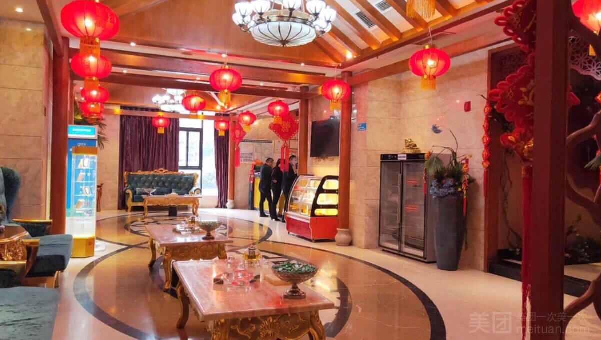 昨晚在巴南区高端木桶浴养生会所,高端奢华极致般服务